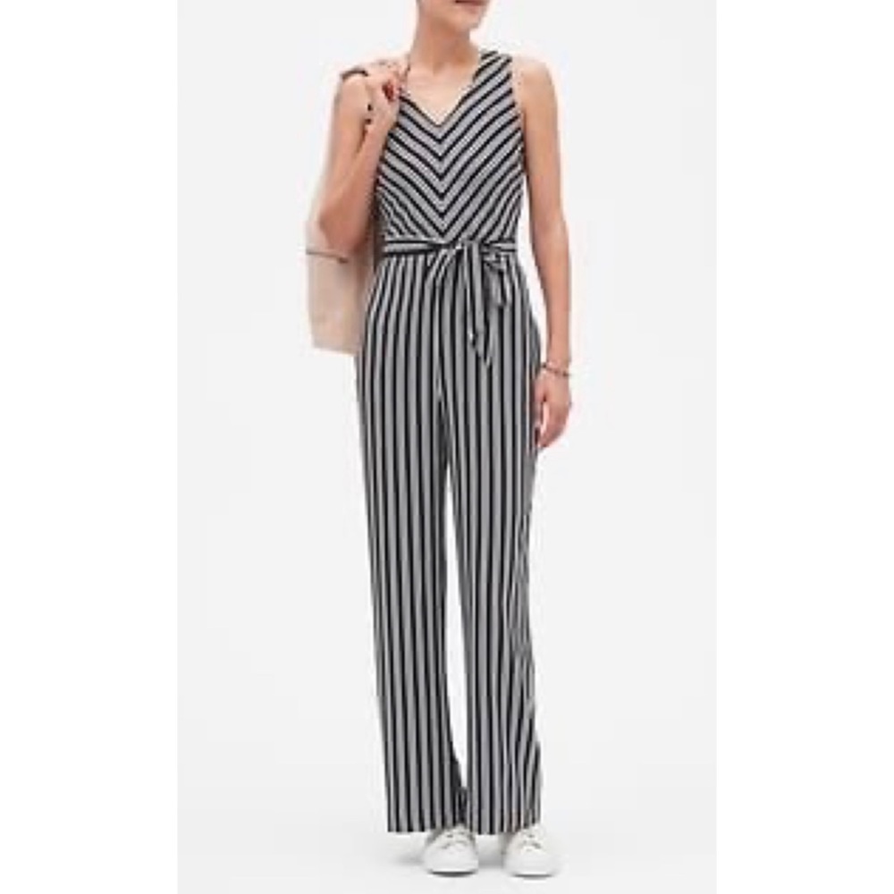 Banana Republic Striped V Neck Sleeveless Jumpsuit - Picture 10 of 12
